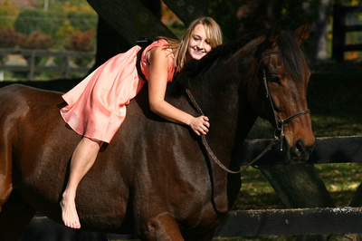 TMSeniorPicsFiel 005